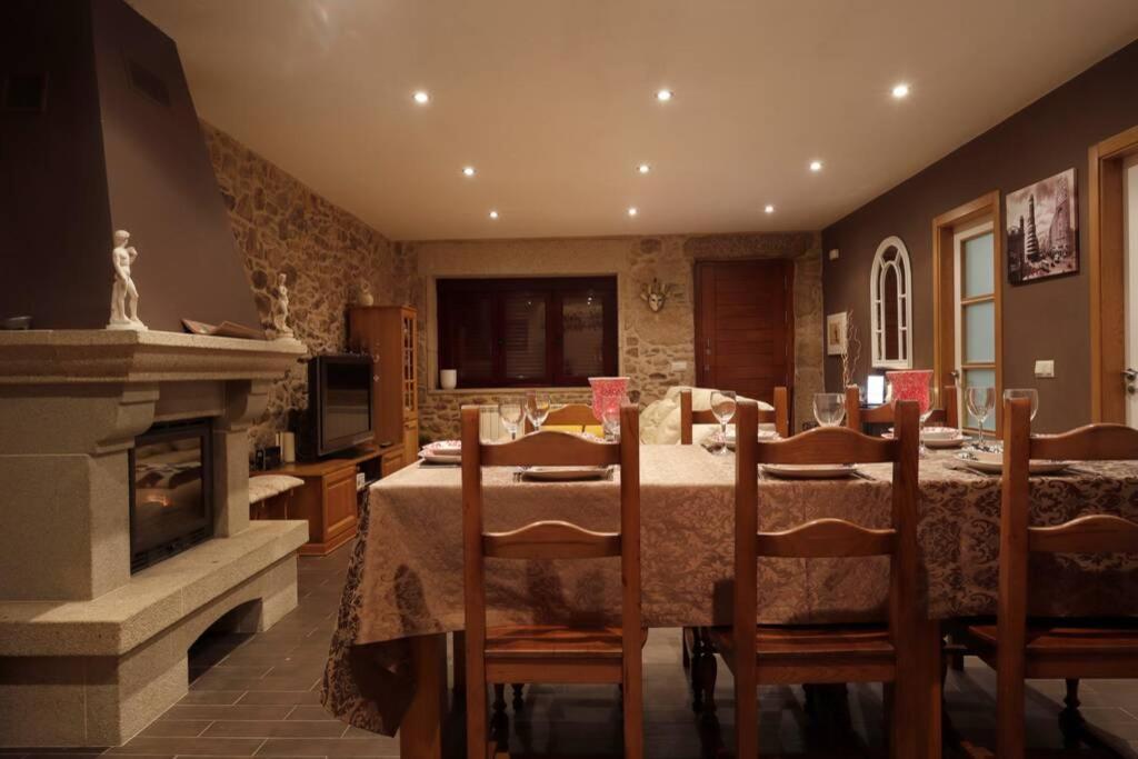 Casa De Piedra, A Lameira Ла Коруня Екстериор снимка